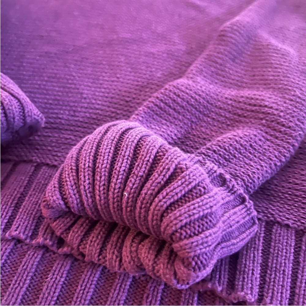๐ VINTAGE RALPH LAUREN Deep Purple V-Neck Sweater - Picture 3 of 4